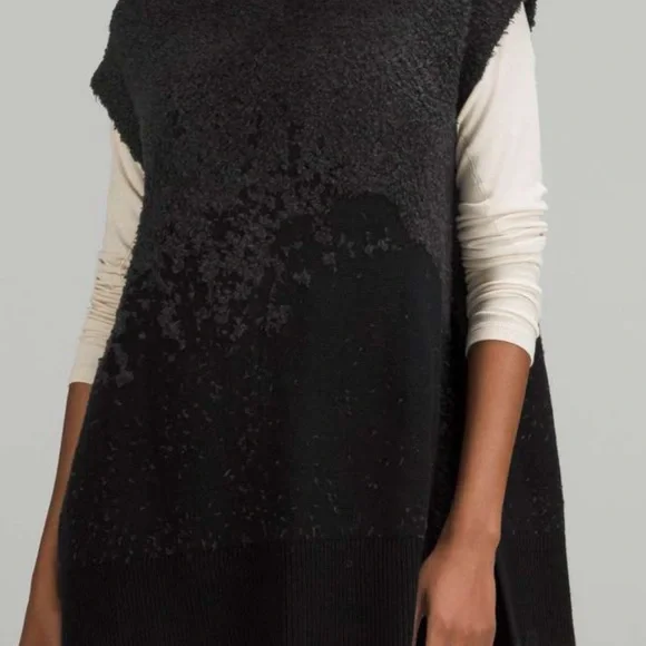 New Lulu lemon ombre knit texture poncho - Picture 2 of 6